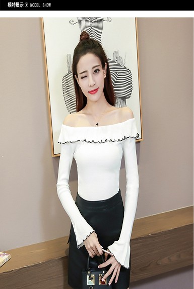 Áo ren rớt vai tay bèo