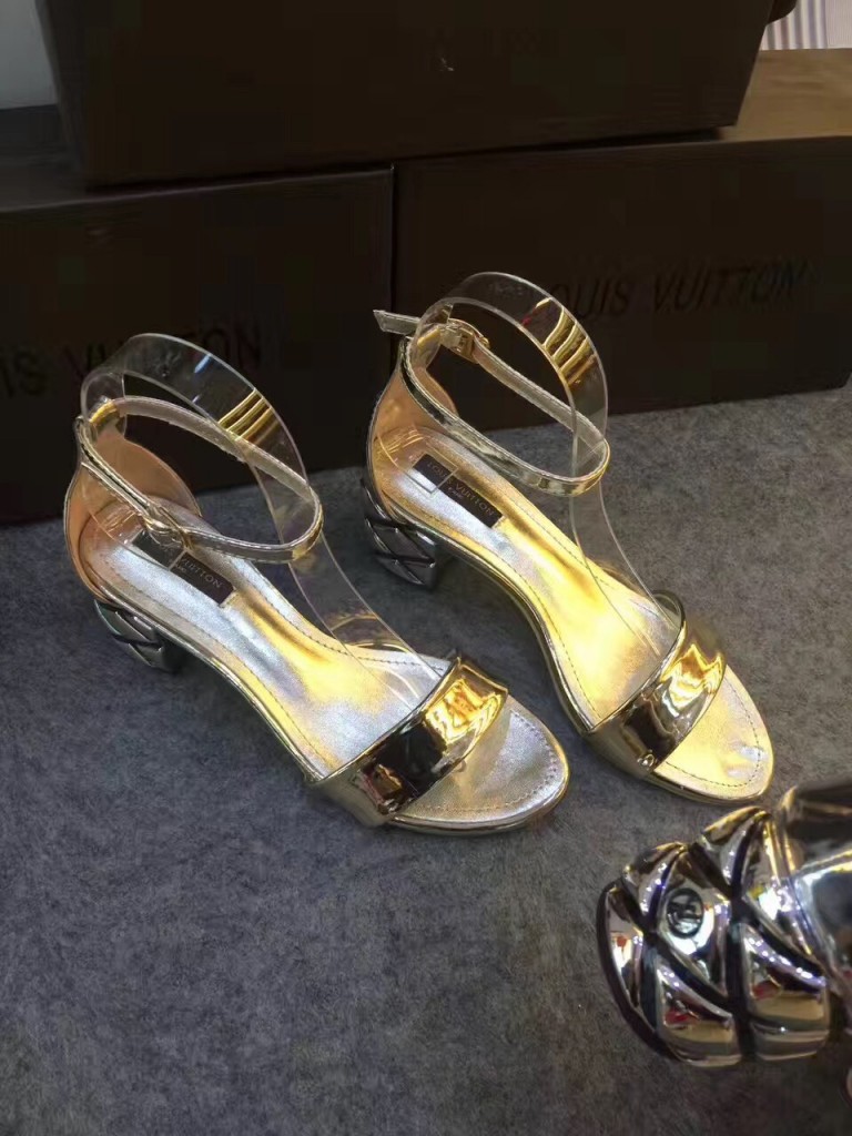Giày cao gót louis