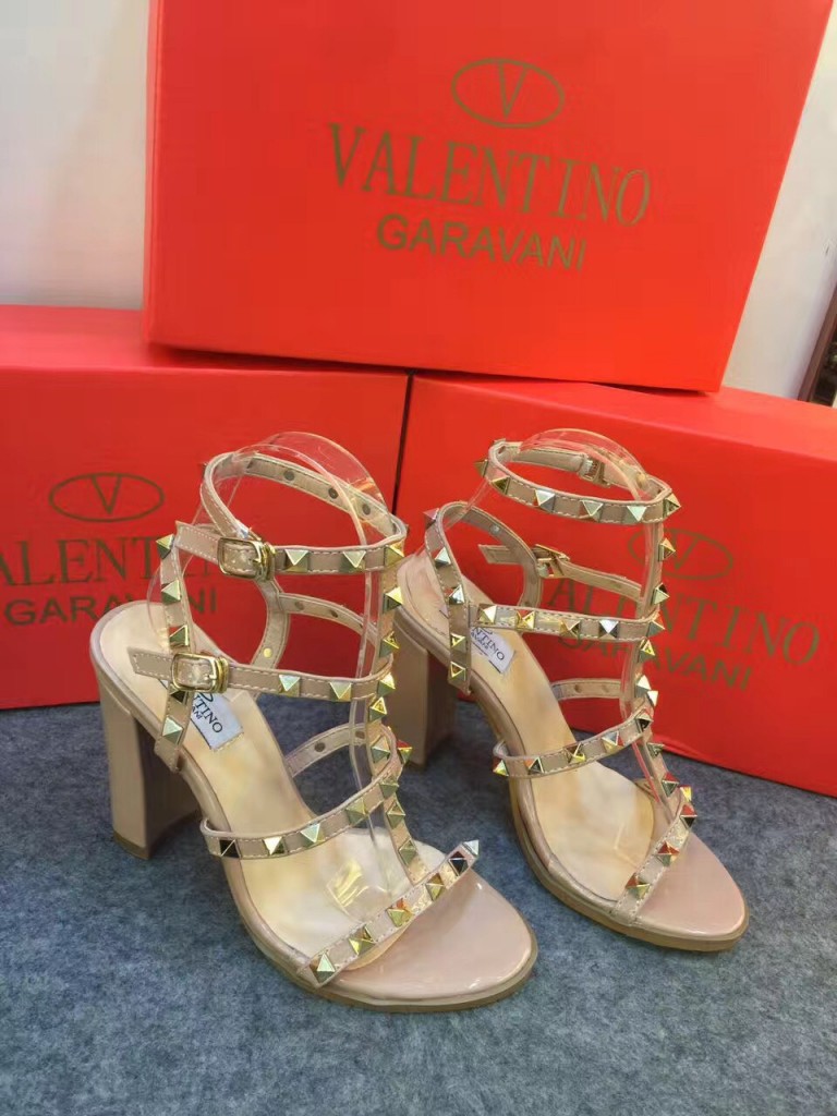 Guốc cao gót Valentino