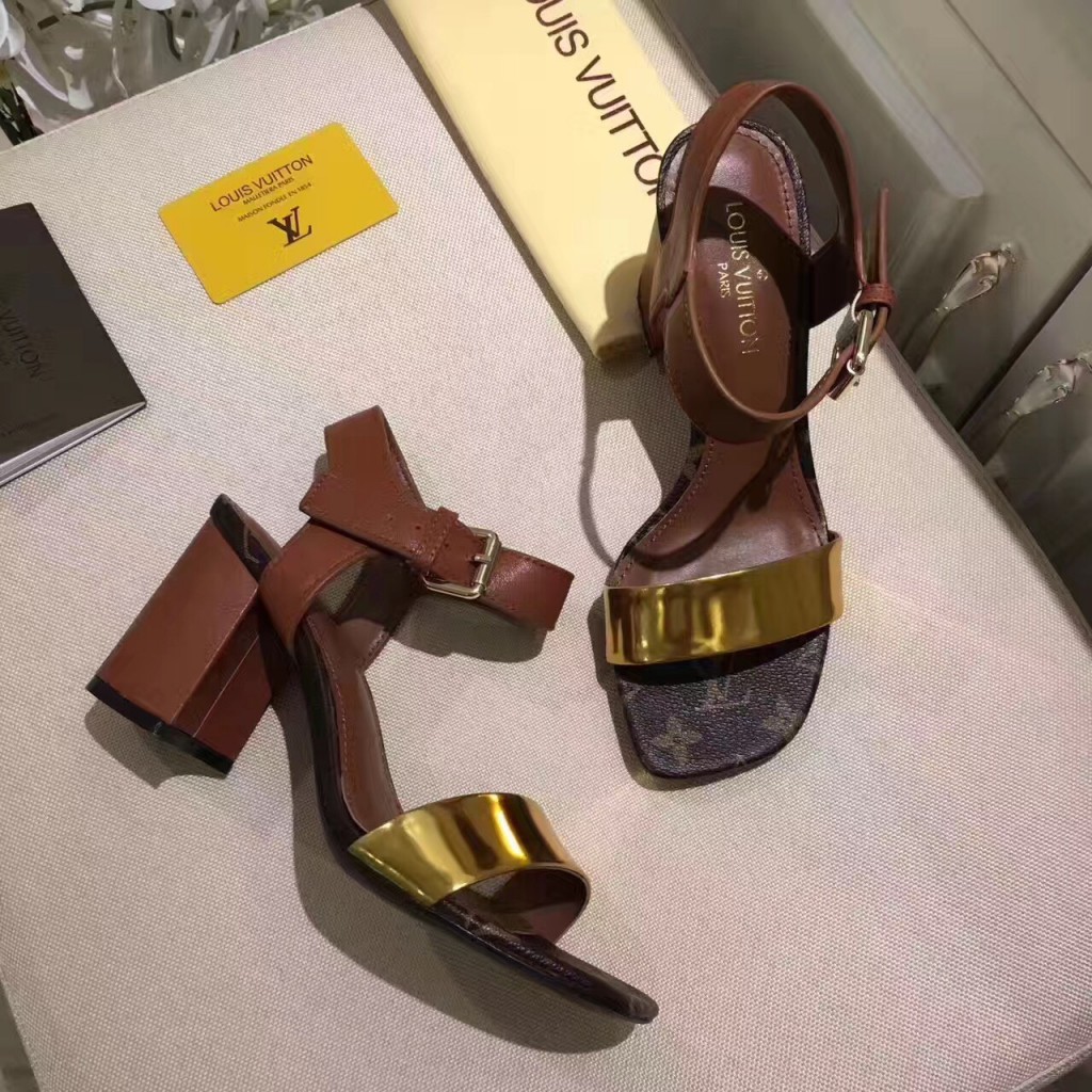 Guốc cao gót Ysl hình chéo dây phối phụ kiên