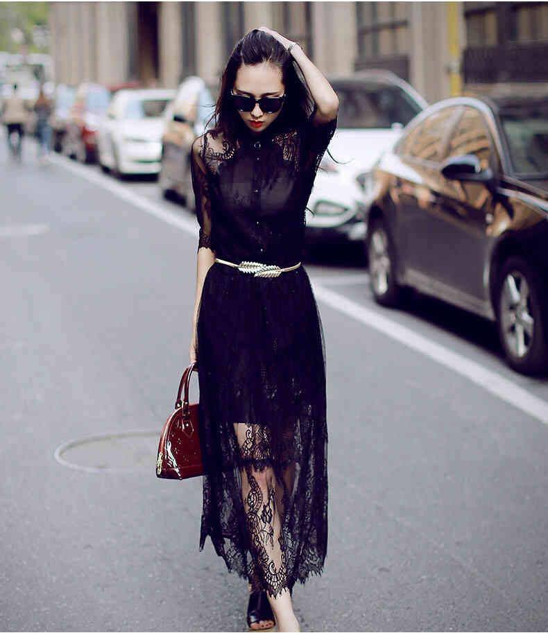 Đầm dạo phố ren đen cá tính