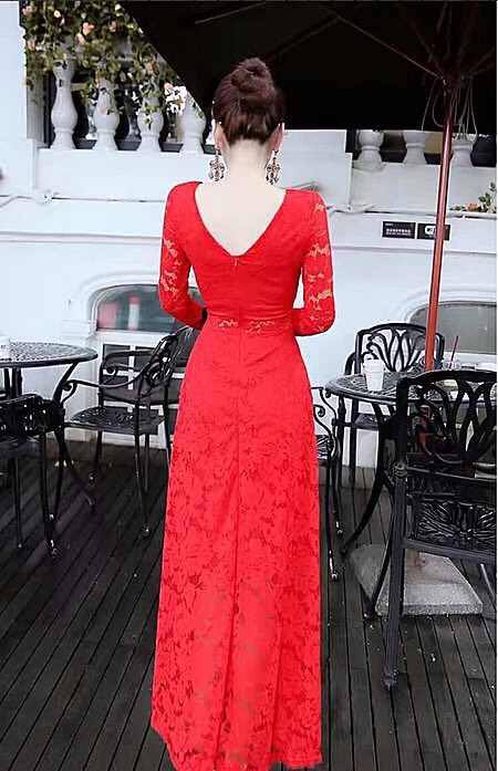 Đầm dự tiệc ren xòe sang trọng