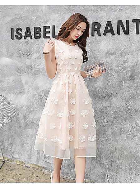 Đầm maxi đẹp tay ngắn họa tiết