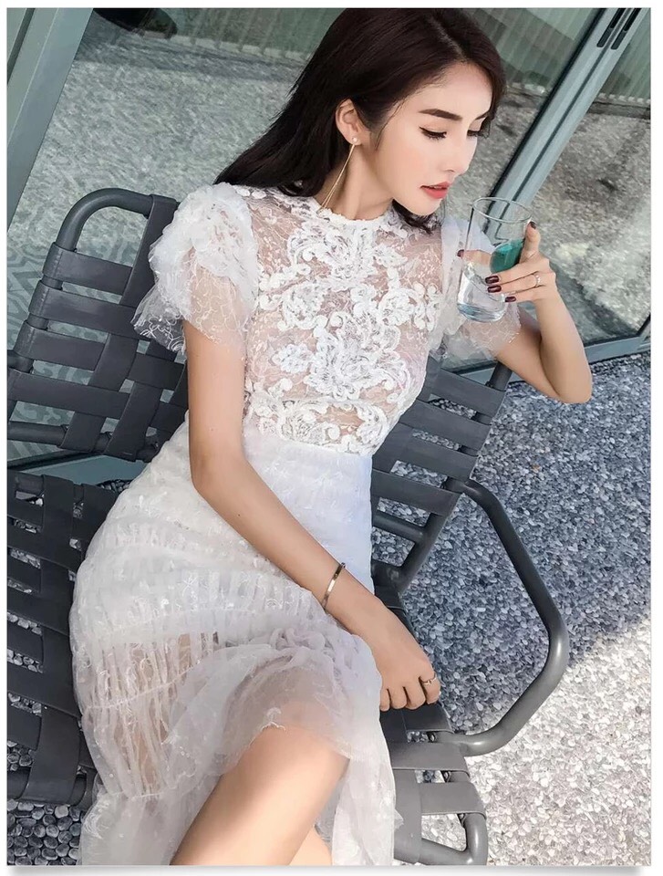 Đầm ôm body ren bèo kim tuyến