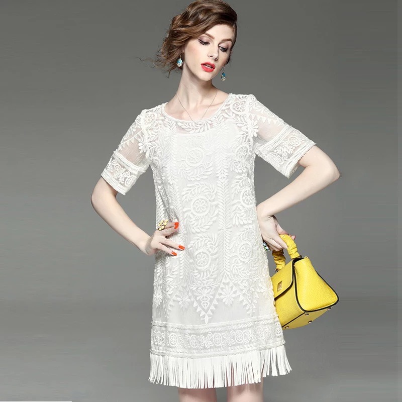 Đầm ren suông nữ