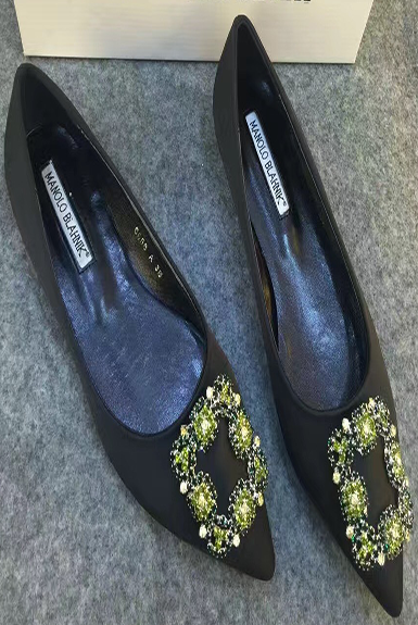 Giày búp bê manolo blahnik Giày búp bê manolo blahnik