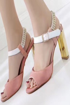 Guốc cao gót dây chéo