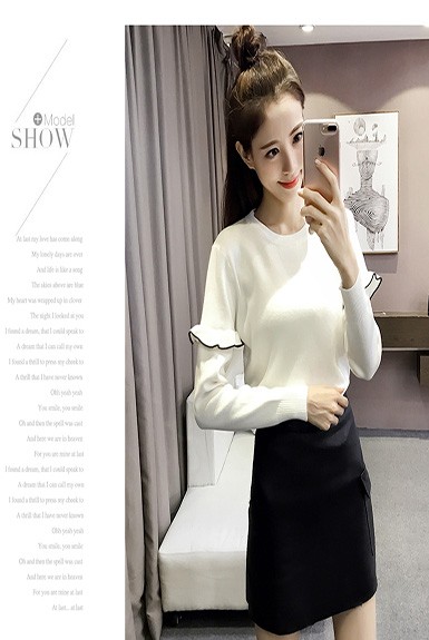 Áo len tay dài nhúng bèo ở tay cá tính Áo len tay dài nhúng bèo ở tay cá tính