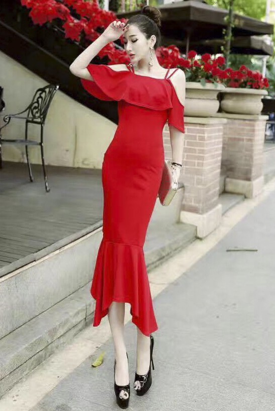 Đầm ôm body nữ tính rớt vai đuôi cá cách tân dễ thương