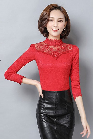 Áo len công sở phối ren hình vương niệm sang trọng Áo len công sở phối ren hình vương niệm sang trọng