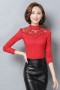 Áo len công sở phối ren hình vương niệm sang trọng Áo len công sở phối ren hình vương niệm sang trọng
