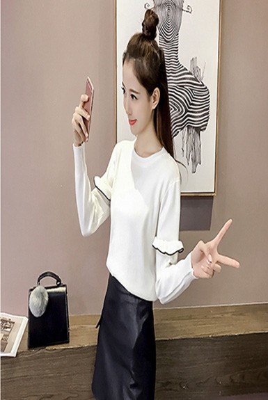 Áo len tay dài nhúng bèo ở tay cá tính Áo len tay dài nhúng bèo ở tay cá tính