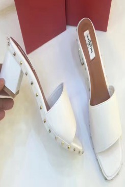 Giày cao gót valentino