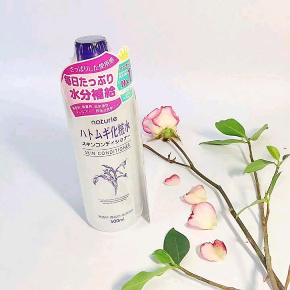 Nước Hoa Hồng Naturie Skin Conditioner 500ml