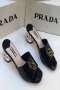 Dép đế vuông prada đủ màu  Dép đế vuông prada đủ màu