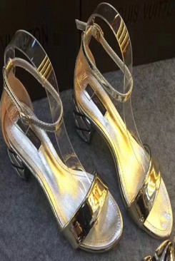 Giày cao gót louis