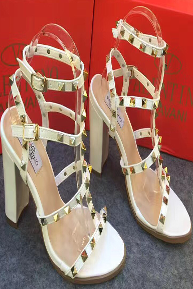 Guốc cao gót valentino Guốc cao gót valentino